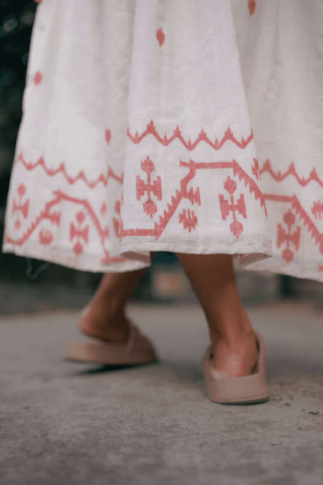 Rupkotha Jamdani Dress thumbnail 4