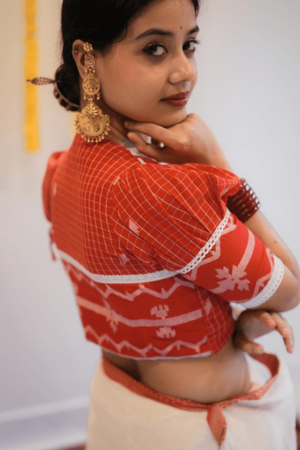 Charulata Jamdani Blouse thumbnail 2