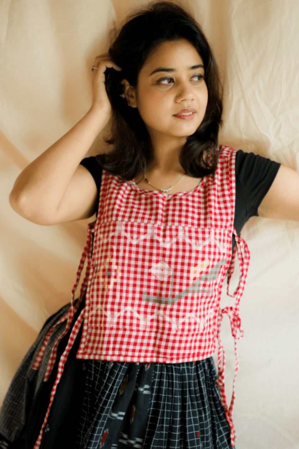 Gingham Bib Vest with Classic Jamdani Border thumbnail 2