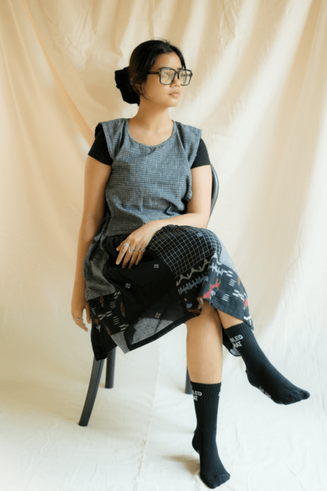 Double Ikkat Pochampally Bib Vest thumbnail 2